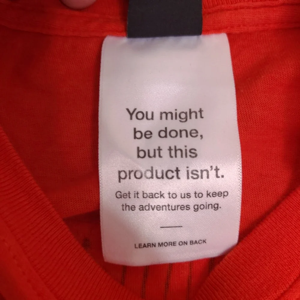 The North Face T-Shirt Mens Small Orange Circular Design Long Sleeve Graphic‎